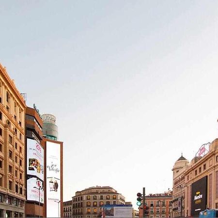 Apartamento En Plaza Callao Madrid Eksteriør billede